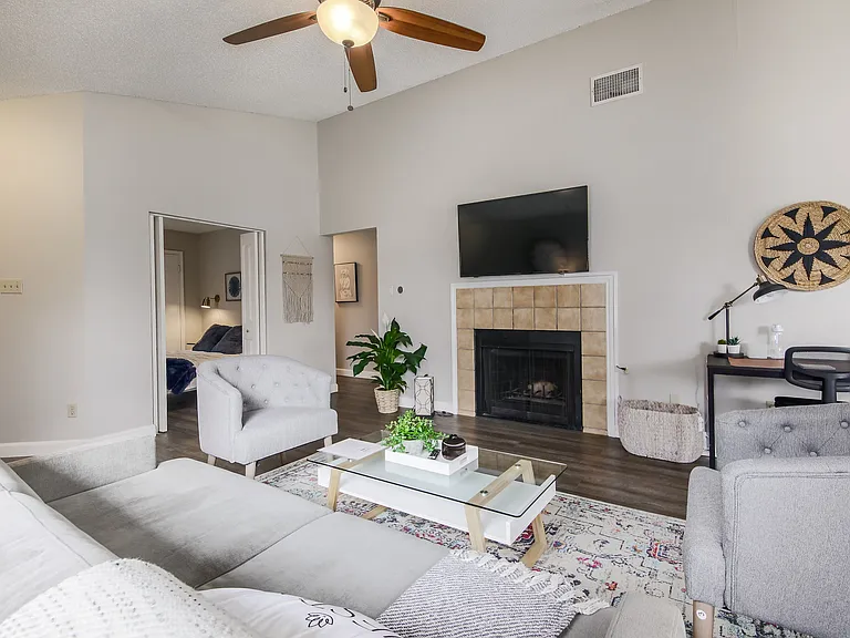 5947 Kevin Kelly Pl — Photo 8