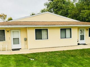 250 Marion Rd S #8, Central City, IA