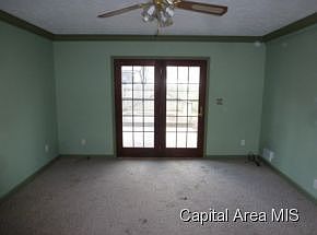 4th image of 800 W Madison St