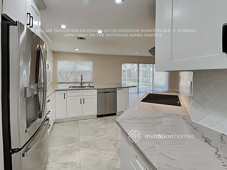 16987 NW 19th St — Photo 9