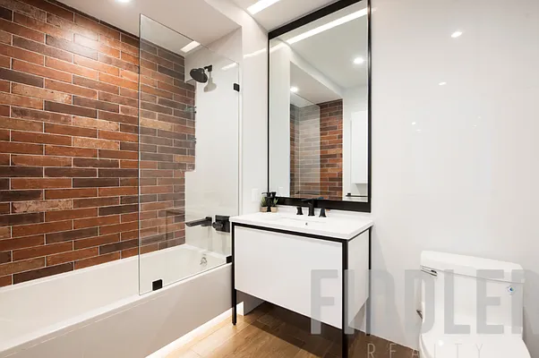 Rented by The KCI Group | media 8