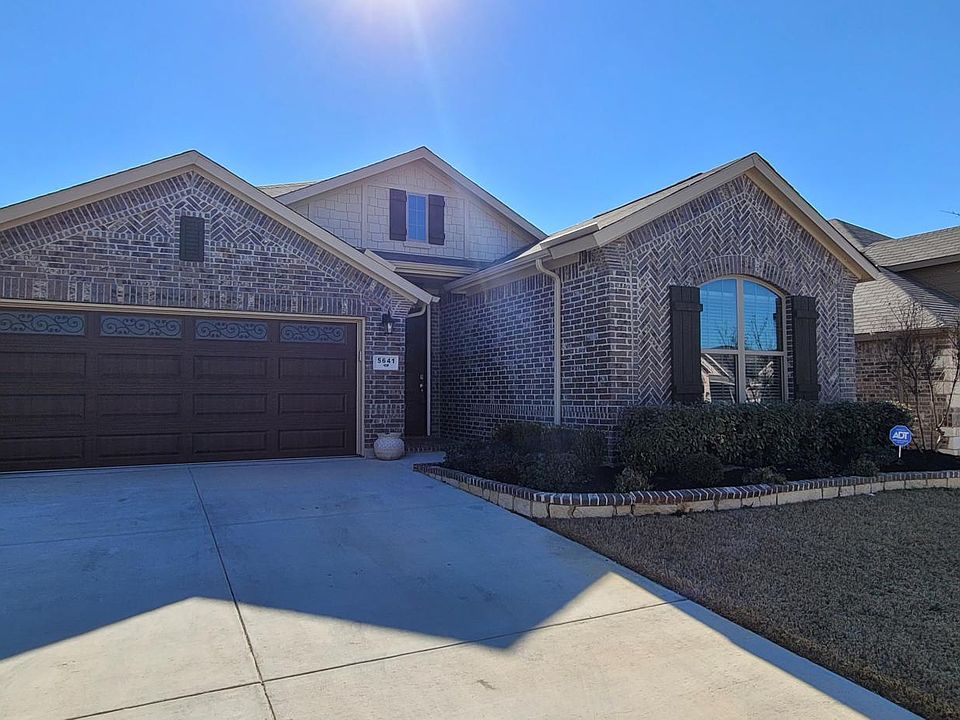1st image of 5641 Salt Springs Dr