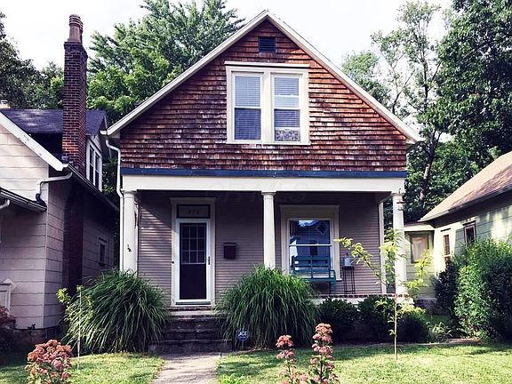 3rd image of 176 E Blake Ave