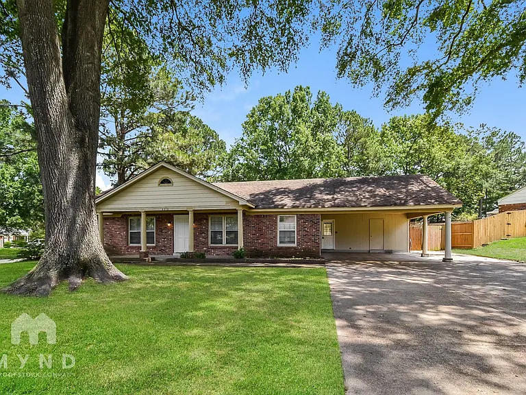 8210 Danbury Cv — Photo 1