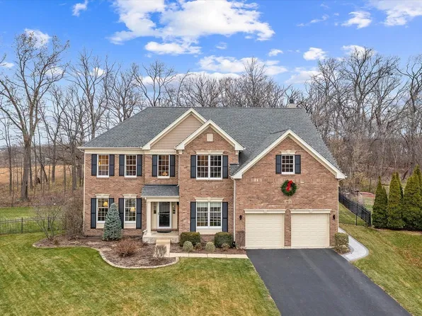 3071 Elleby Ct, North Aurora, IL 60542