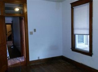 227 Carlisle St APT 4, Hanover, PA 17331
