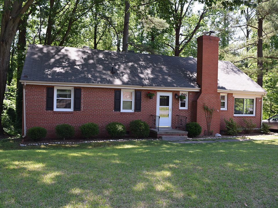 1st image of 1805 N Junaluska Dr