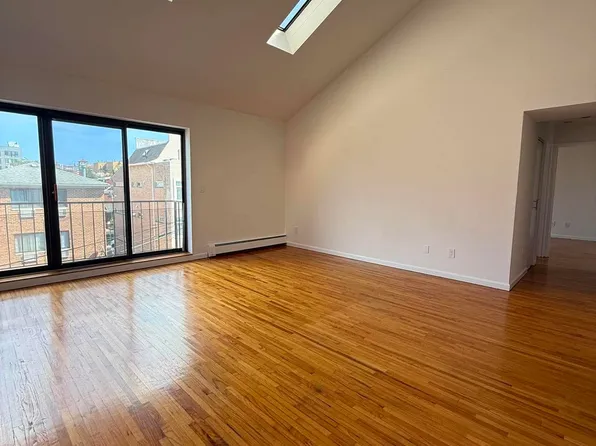 8717 21st Avenue image 1 of 11