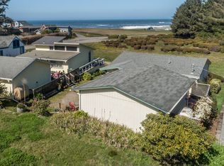 46 Huckleberry Ln, Trinidad, CA 95570