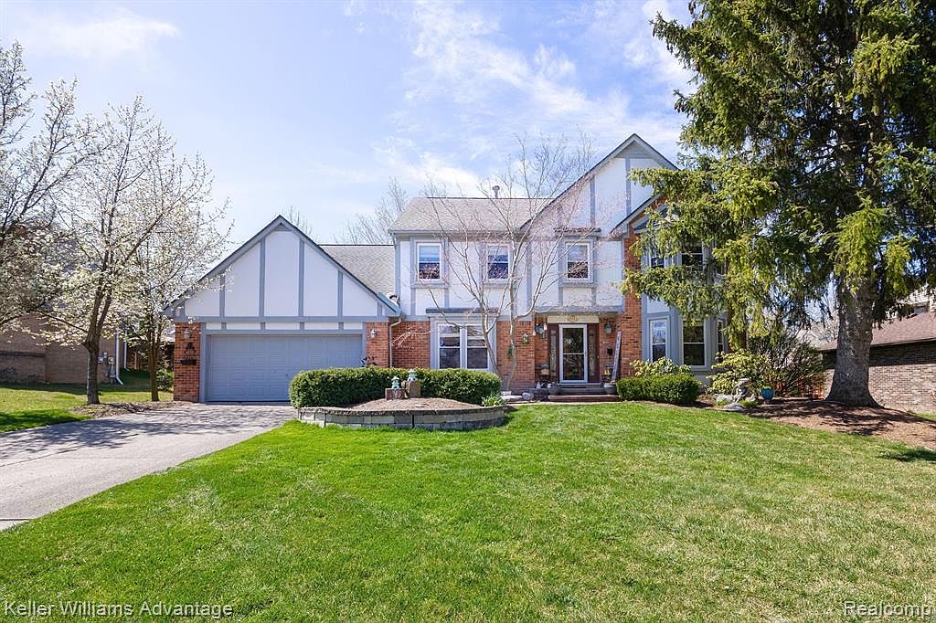 45584 Freemont Dr, Novi, MI 48374 Zillow