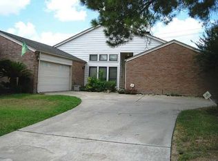 2366 Binley Dr, Houston, TX 77077