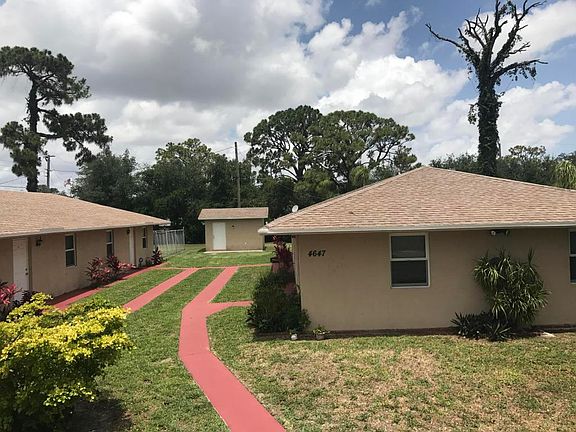 2nd image of 4647 Acacia Ln APT C