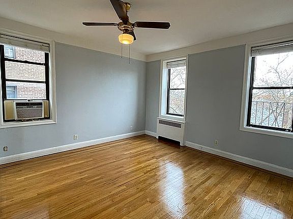 5th image of 167-10 Crocheron Ave APT 4L