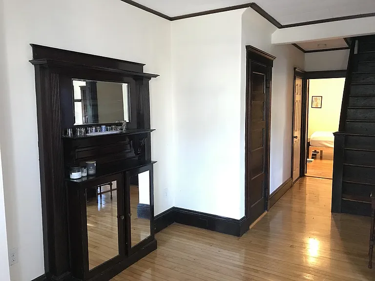 126 Auburn St #1 — Photo 9