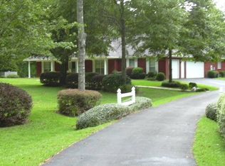 45243 Chalet Dr, Bay Minette, AL 36507