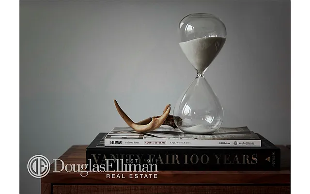 Rented by Douglas Elliman | media 20