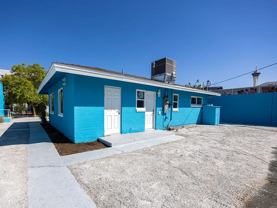 1008 S 3rd St #1