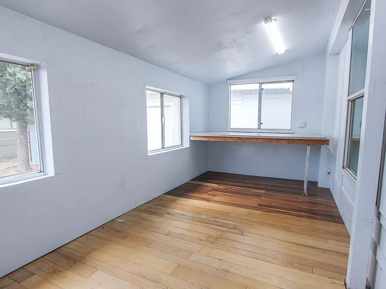 1401 Union Ln — Photo 14