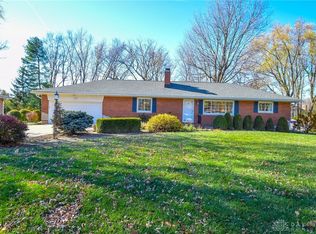 101 Pine Bluff Dr, Dayton, OH 45440