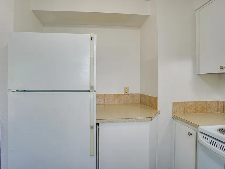 3530 SW Beaverton Hillsdale Hwy — Photo 12