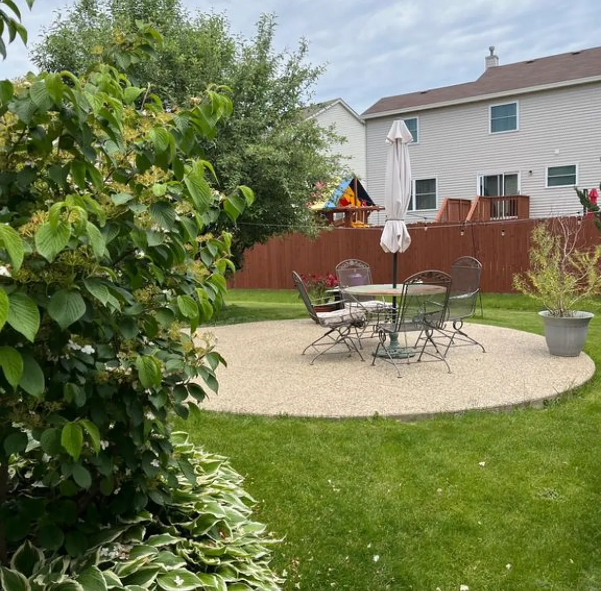 4 bed, 2980 sqft, $3,500 — Photo 4