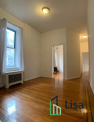 Rented by Lisa Management Inc | media 8