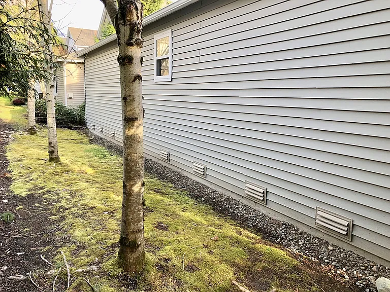 23120 NE 8th Pl — Photo 21