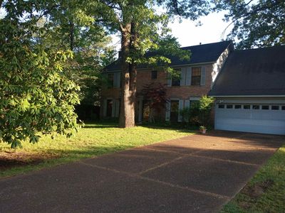5786 N Lake Oaks Dr, Memphis, TN, 38134