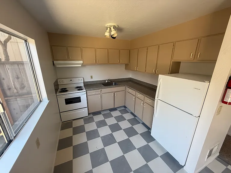 816 Riverside Ave #2 — Photo 4