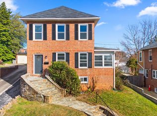 631 Aldershot Rd, Baltimore, MD 21229