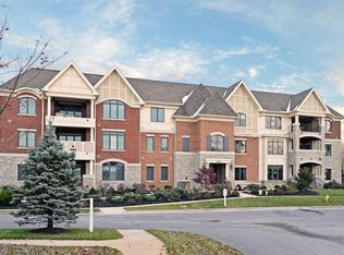 9506 Park Mnr #304, Blue Ash, OH 45242