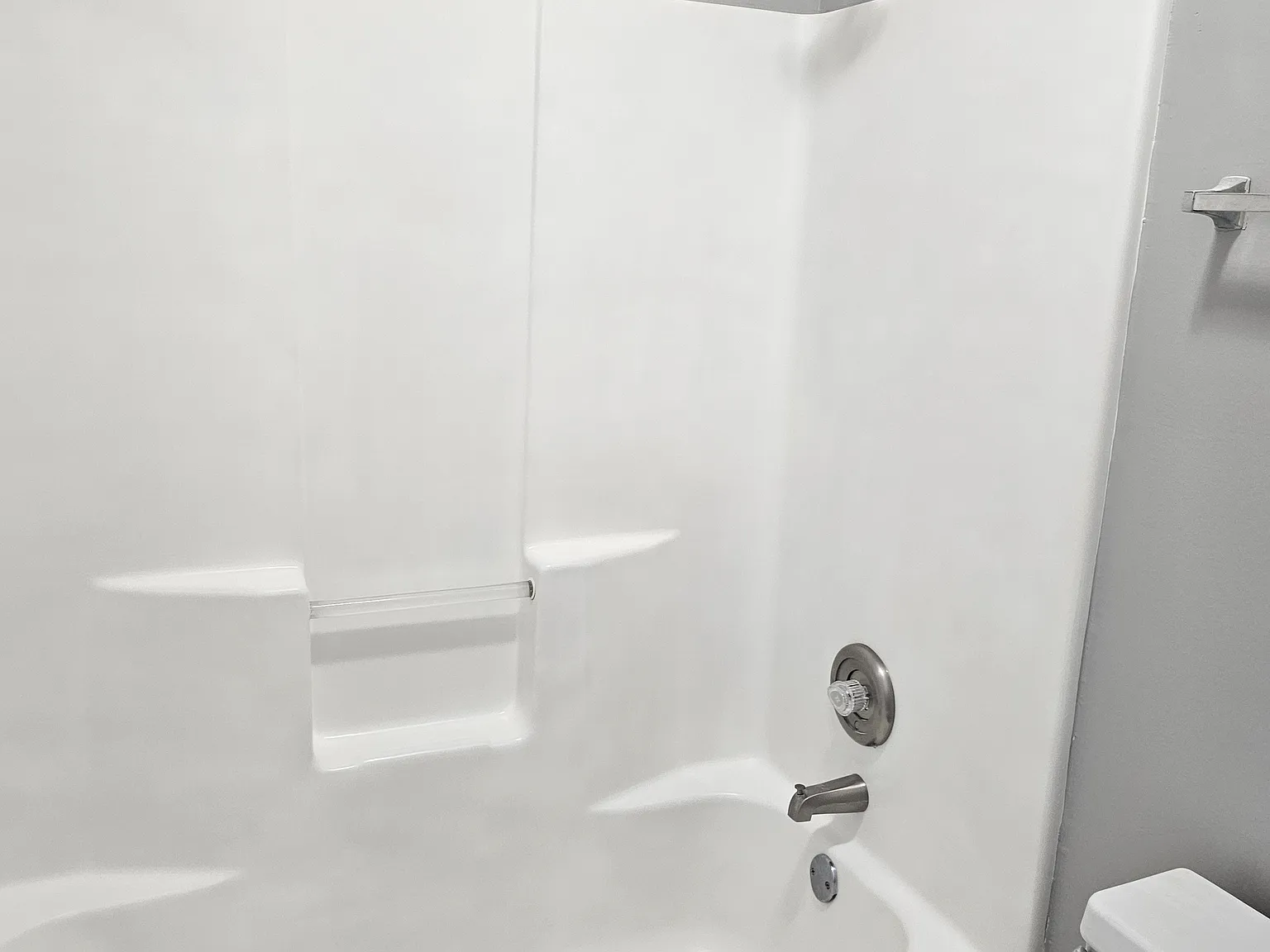 2 bed, 2.5 bath, 1350 sqft, $1,795 — Photo 4