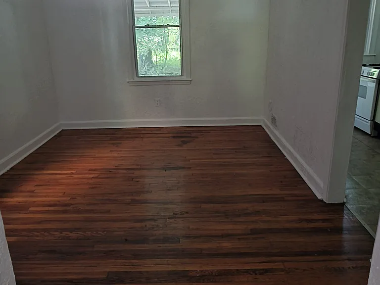 3319 Presstman St — Photo 5