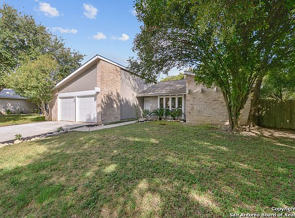 3rd image of 5139 Campe Verde Dr