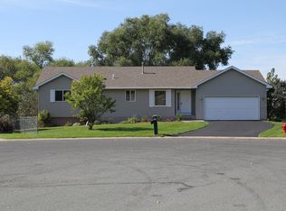 948 2nd Ave SW, Forest Lake, MN 55025