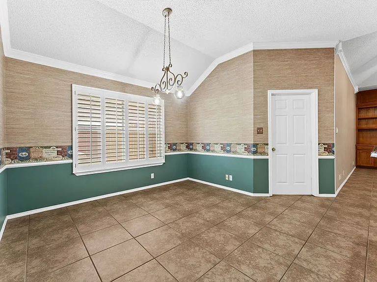 5309 Ridgefield Ct — Photo 15