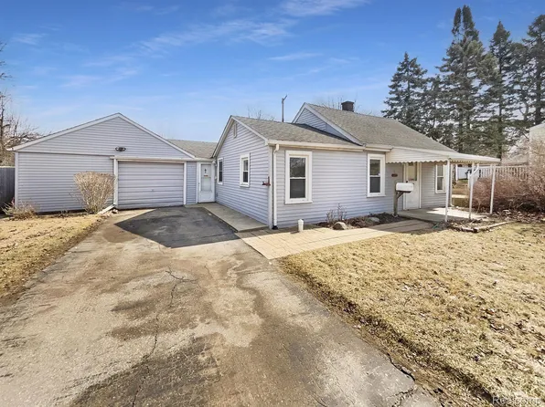 5309 Williams St, Wayne, MI 48184