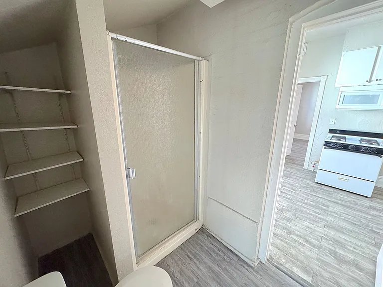 317 S Park St — Photo 13