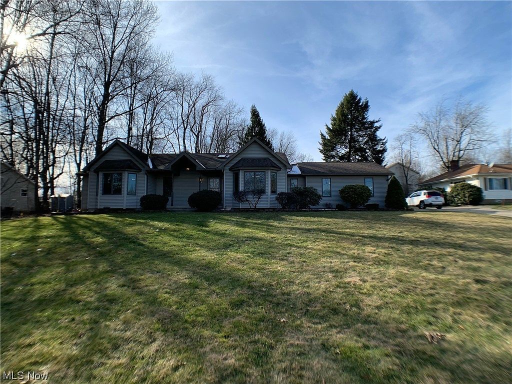 1080 Hilbish Ave, Akron, OH 44312 Zillow