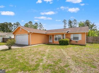 302 Greenacres Dr, Kingsland, GA 31548