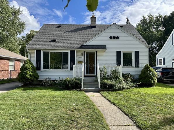 1048 Coolidge Ave