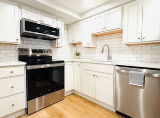 11 Dart St #21, Cranston, RI 02920