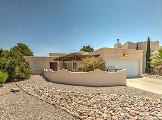 2002 Fran Dr, Las Cruces, NM 88007