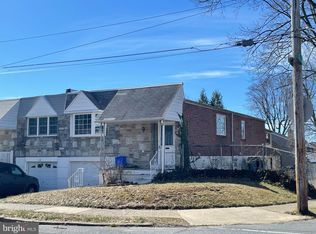 1106 Napier St, Philadelphia, PA 19116