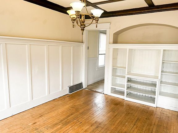 5th image of 3460 N Holton St #3460A
