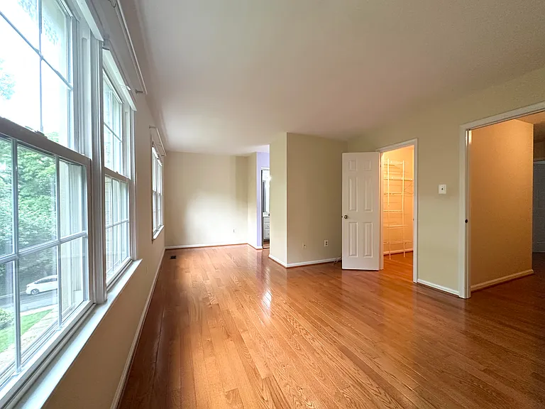 5127 Kenside Ct — Photo 25