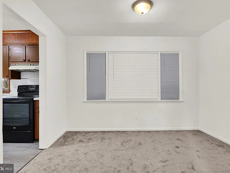 2738 Bird View Rd — Photo 6