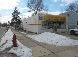 16250 Curtis St, Roseville, MI