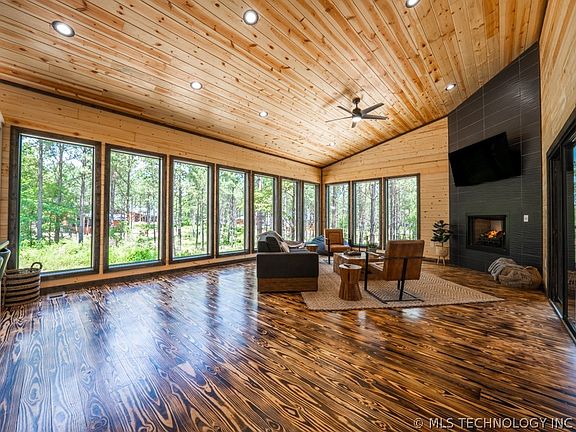 3rd image of 75 Redbud Springs Trl
