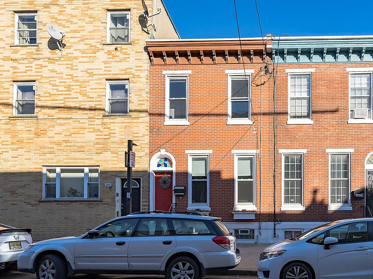 1327 S 9th St — Photo 29